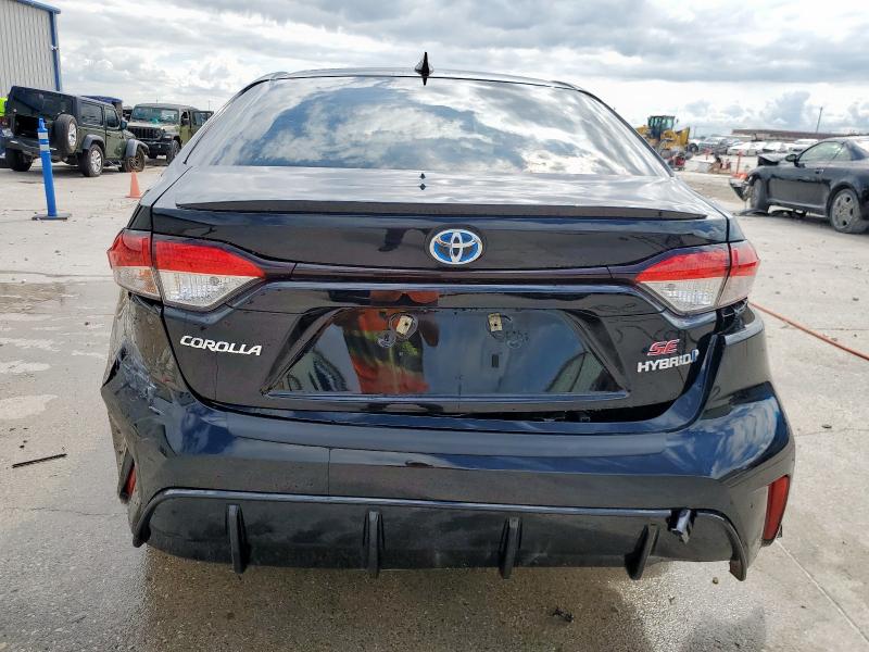 JTDBCMFE1RJ028231 - 2024 TOYOTA COROLLA LE BLACK photo 6