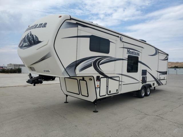 4YDF37528E4700897 - 2014 KEYSTONE MONTANA TWO TONE photo 2