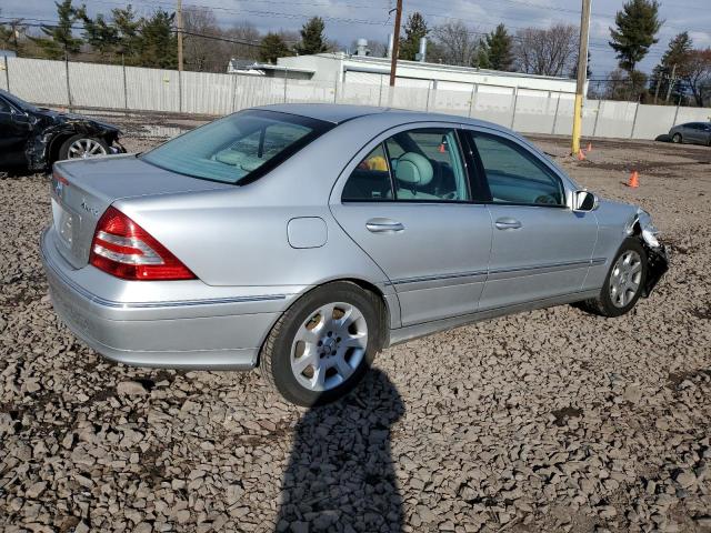 WDBRF84J05F649114 - 2005 MERCEDES-BENZ C 320 4MATIC SILVER photo 3