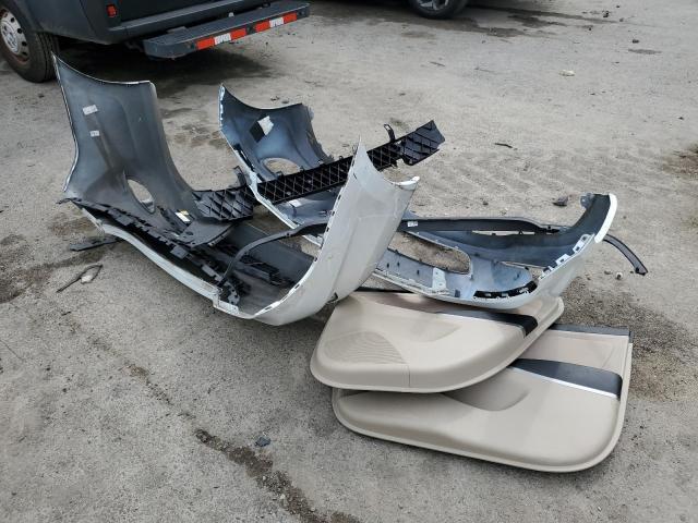 KMHCT4AE4HU334991 - 2017 HYUNDAI ACCENT SE WHITE photo 12