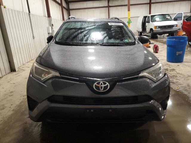 JTMBFREV9GJ053381 - 2016 TOYOTA RAV4 LE GRAY photo 5