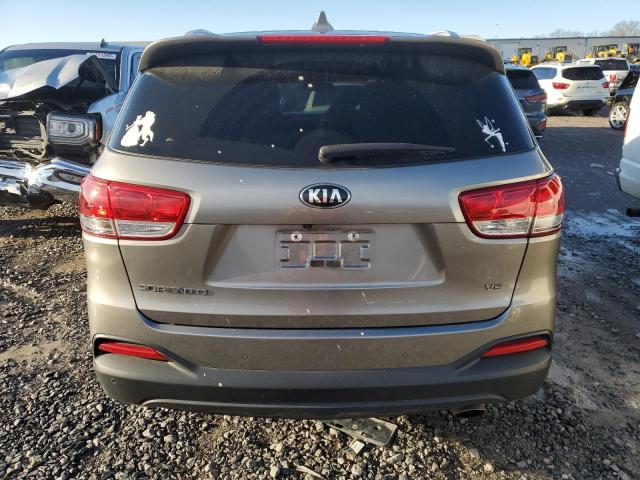 5XYPG4A54HG238693 - 2017 KIA SORENTO LX SILVER photo 6