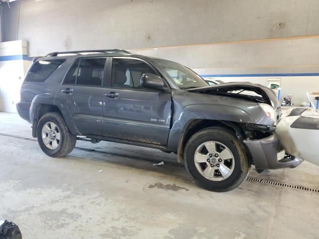 JTEBU14R040045727 - 2004 TOYOTA 4RUNNER SR5 灰色 照片 4