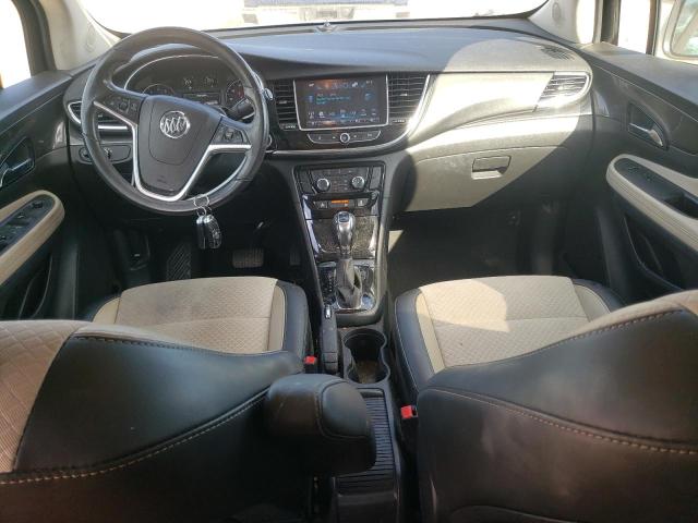 KL4CJASB8JB544020 - 2018 BUICK ENCORE PREFERRED Weiß Foto 8