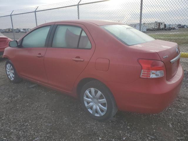 JTDBT923671048814 - 2007 TOYOTA YARIS RED photo 2