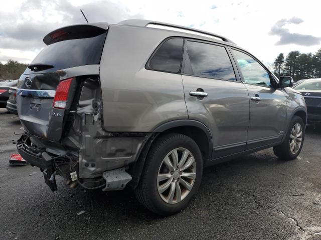 5XYKUDA21BG088977 - 2011 KIA SORENTO EX SILVER photo 3