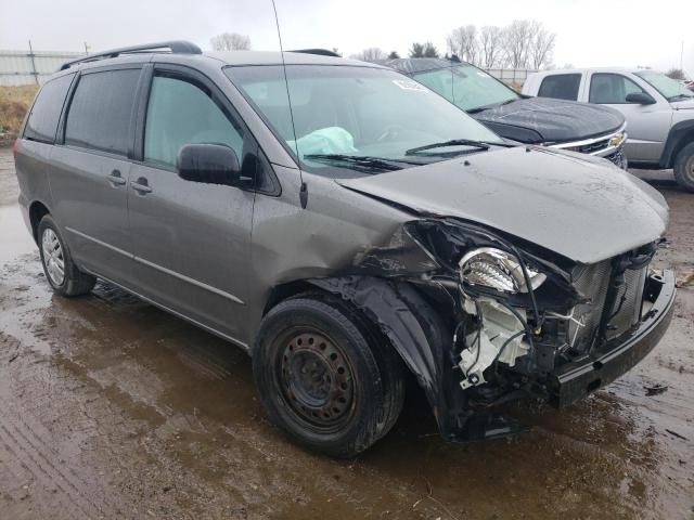 5TDZA23C25S366133 - 2005 TOYOTA SIENNA CE GRAY photo 4