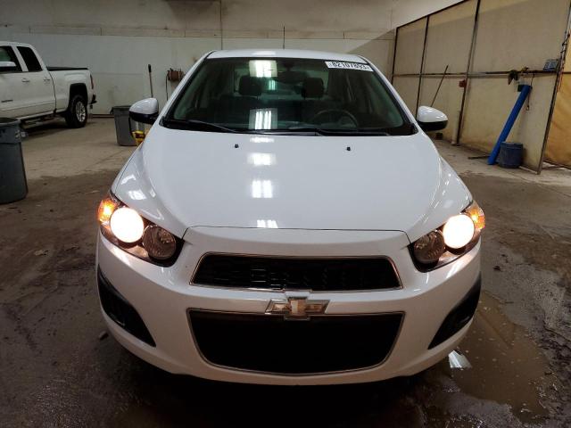 1G1JC5SH9F4181279 - 2015 CHEVROLET SONIC LT WHITE photo 5