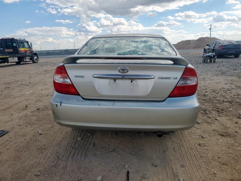 JTDBE32K740271038 - 2004 TOYOTA CAMRY LE 银色 照片 6