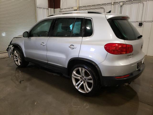 WVGBV7AX0CW609651 - 2012 VOLKSWAGEN TIGUAN S SILVER photo 2