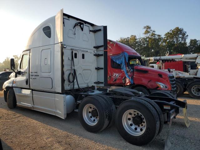 1FUJGLBG4ELFJ1451 - 2014 FREIGHTLINER CASCADIA 1 WHITE photo 3
