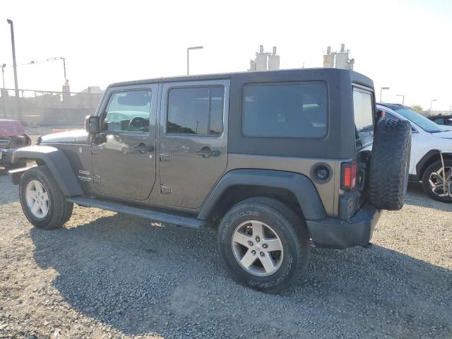 1C4BJWDG7GL179159 - 2016 JEEP WRANGLER U SPORT GRAY photo 2