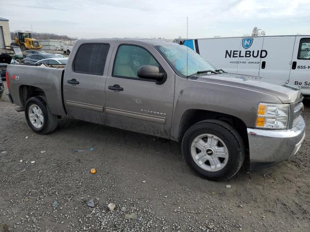 3GCPKSE77DG123743 - 2013 CHEVROLET SILVERADO K1500 LT GRAY photo 4