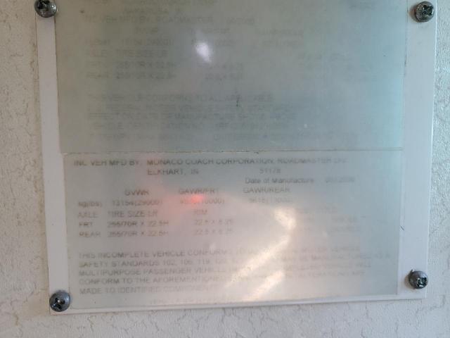 1RF120619Y2010534 - 2000 ROADMASTER RAIL DYANASTER WHITE photo 10