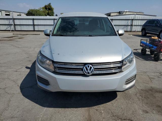 WVGAV3AX0DW620400 - 2013 VOLKSWAGEN TIGUAN S 银色 照片 5