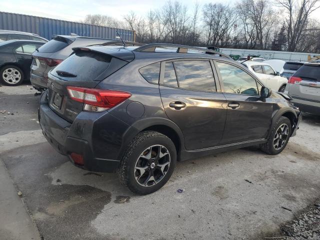 JF2GTAAC8JH214078 - 2018 SUBARU CROSSTREK GRAY photo 3