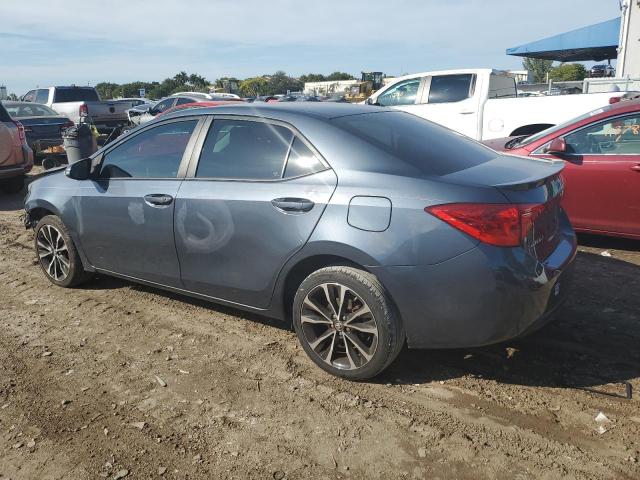 5YFBURHE0JP803464 - 2018 TOYOTA COROLLA L GRAY photo 2