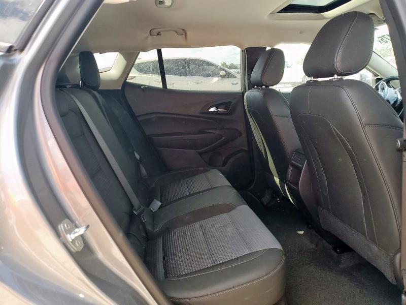 KL77LHE26RC044141 - 2024 CHEVROLET TRAX 1LT SILVER photo 11