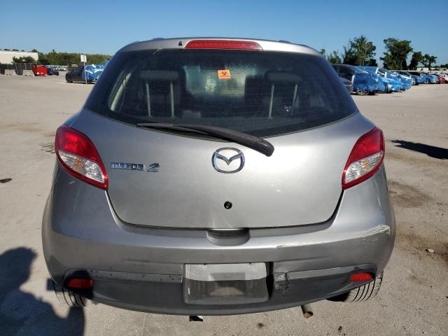 JM1DE1KY8C0147098 - 2012 MAZDA MAZDA2 SILVER photo 6