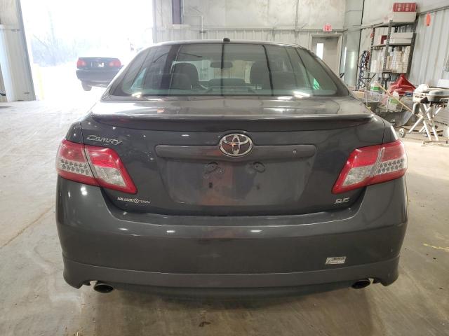 4T1BF3EK3BU618133 - 2011 TOYOTA CAMRY BASE GRAY photo 6