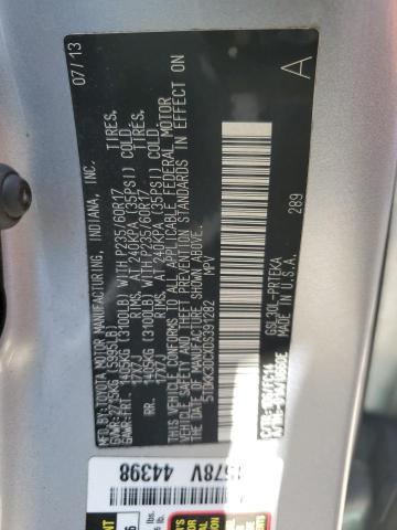 5TDKK3DCXDS391282 - 2013 TOYOTA SIENNA LE ვერცხლისფერი ფოტო 13