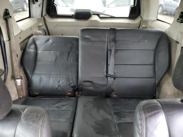 1FMCU0C79BKB54705 - 2011 FORD ESCAPE XLS WHITE photo 10