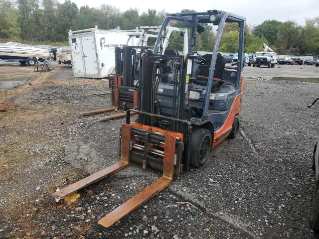 63285 - 2014 TOYOTA FORKLIFT TWO TONE photo 2