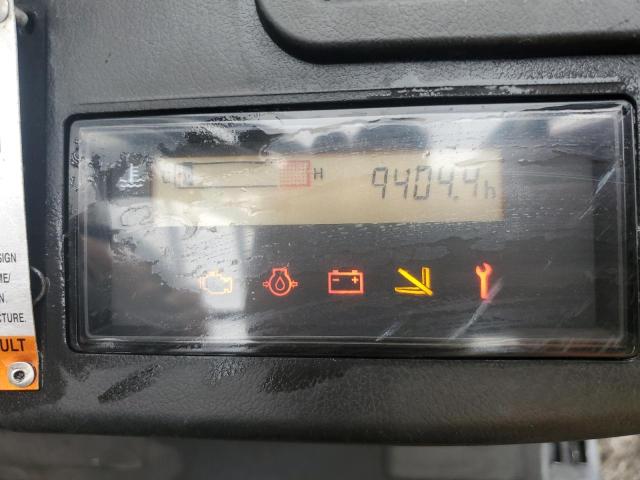 63285 - 2014 TOYOTA FORKLIFT TWO TONE photo 8