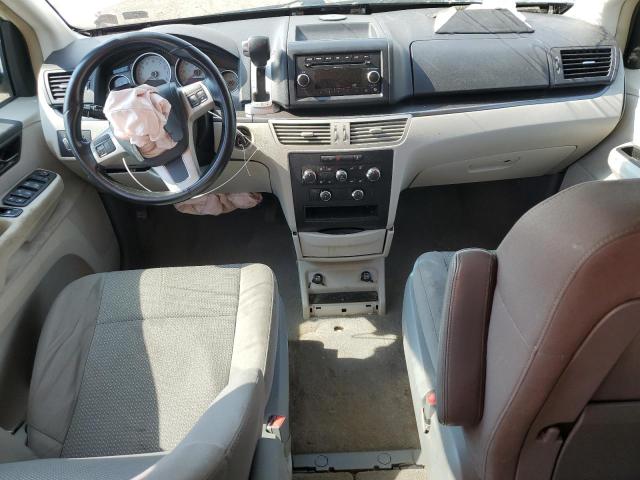 2V4RW4DG7BR621948 - 2011 VOLKSWAGEN ROUTAN S WHITE photo 8