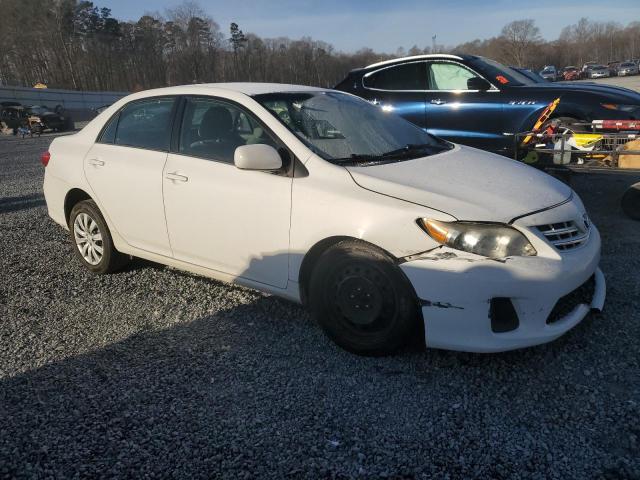 2T1BU4EE1DC108485 - 2013 TOYOTA COROLLA BASE WHITE photo 4