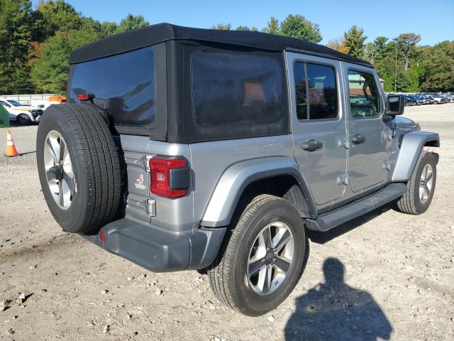 1C4HJXEG4JW115469 - 2018 JEEP WRANGLER UNLIMITED SAHARA 银色 照片 3