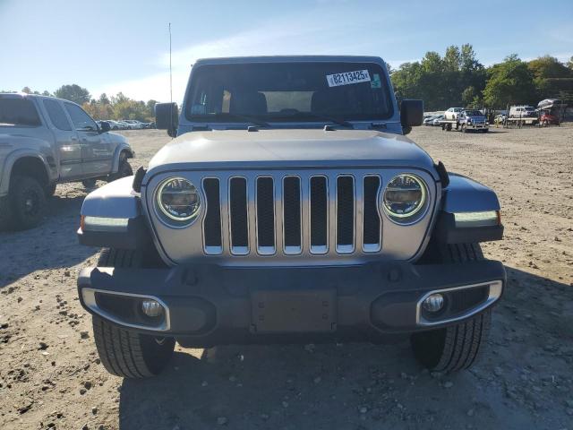 1C4HJXEG4JW115469 - 2018 JEEP WRANGLER UNLIMITED SAHARA 银色 照片 5