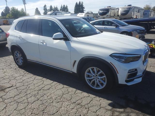 5UXCR6C50KLL03163 - 2019 BMW X5 XDRIVE40I WHITE photo 4