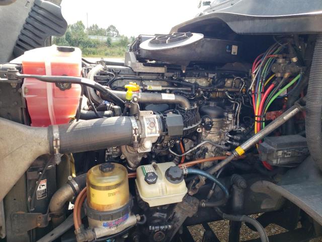 1FUBGEDV5GLHC5679 - 2016 FREIGHTLINER CASCADIA 1 白色 照片 7