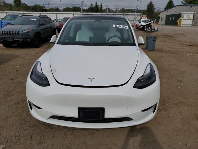 7SAYGDEE5PF666554 - 2023 TESLA MODEL Y Biały zdjęcie 5