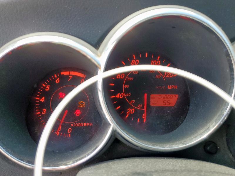 5Y2SL62833Z441370 - 2003 PONTIAC VIBE TAN photo 9