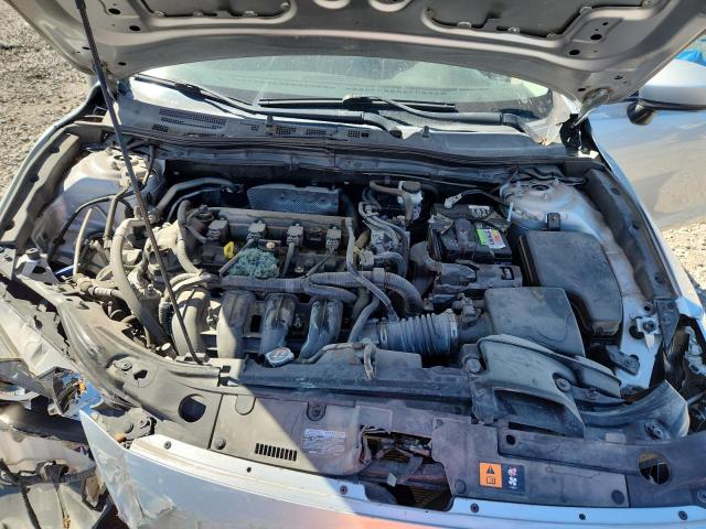 3MZBN1L3XJM202653 - 2018 MAZDA 3 TOURING Srebrny zdjęcie 11