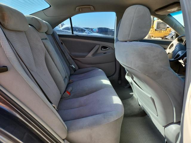 4T4BF3EK0BR120512 - 2011 TOYOTA CAMRY BASE GRAY photo 10