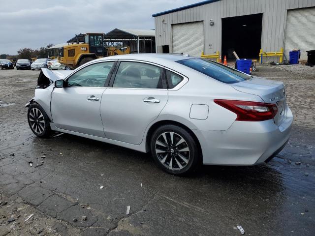 1N4AL3AP3JC256308 - 2018 NISSAN ALTIMA 2.5 SILVER photo 2