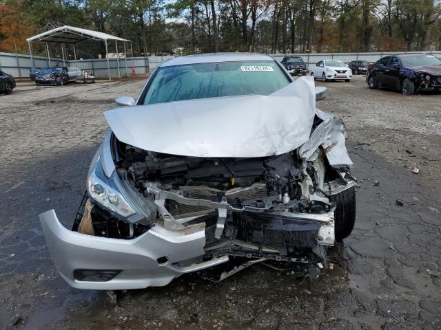 1N4AL3AP3JC256308 - 2018 NISSAN ALTIMA 2.5 SILVER photo 5