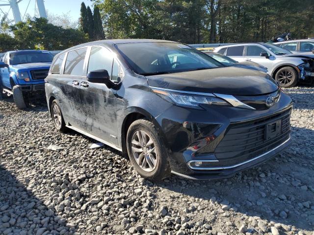 5TDYSKFCXMS011813 - 2021 TOYOTA SIENNA XLE 黑色 照片 4