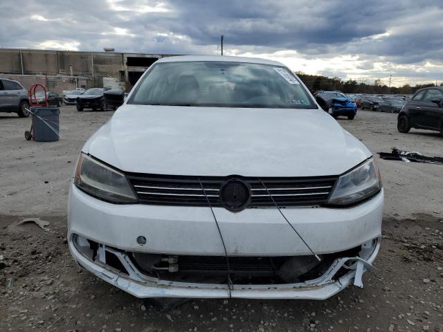 3VW2K7AJ1EM287983 - 2014 VOLKSWAGEN JETTA BASE WHITE photo 5