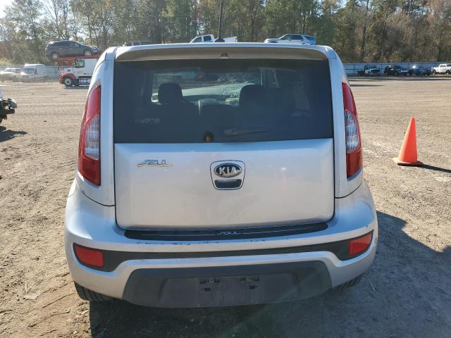 KNDJT2A68D7502665 - 2013 KIA SOUL + GRAY photo 6