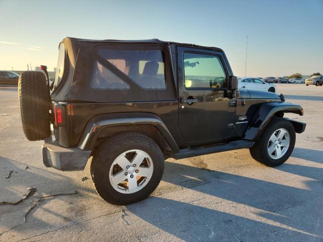1J8FA54158L589606 - 2008 JEEP WRANGLER SAHARA შავი ფოტო 3