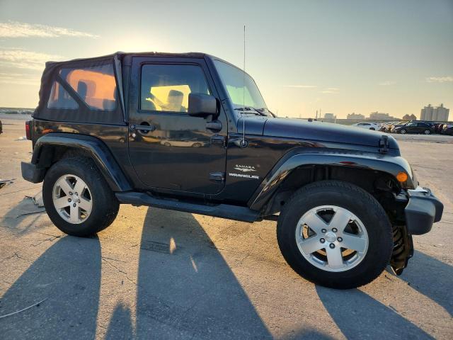 1J8FA54158L589606 - 2008 JEEP WRANGLER SAHARA შავი ფოტო 4