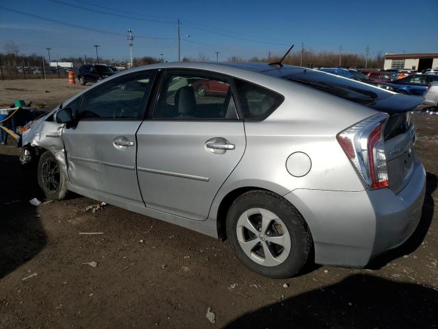 JTDKN3DU1F0463301 - 2015 TOYOTA PRIUS SILVER photo 2