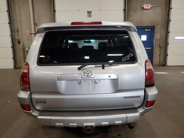 JTEBU14R148015671 - 2004 TOYOTA 4RUNNER SR5 ვერცხლისფერი ფოტო 6