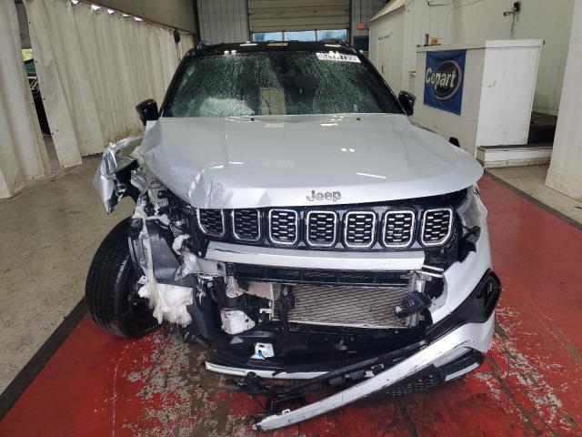 3C4NJDCN5RT125240 - 2024 JEEP COMPASS LIMITED 灰色 照片 5