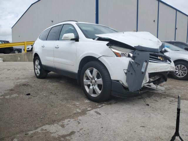 1GNKRGKD0GJ219317 - 2016 CHEVROLET TRAVERSE LT WHITE photo 4