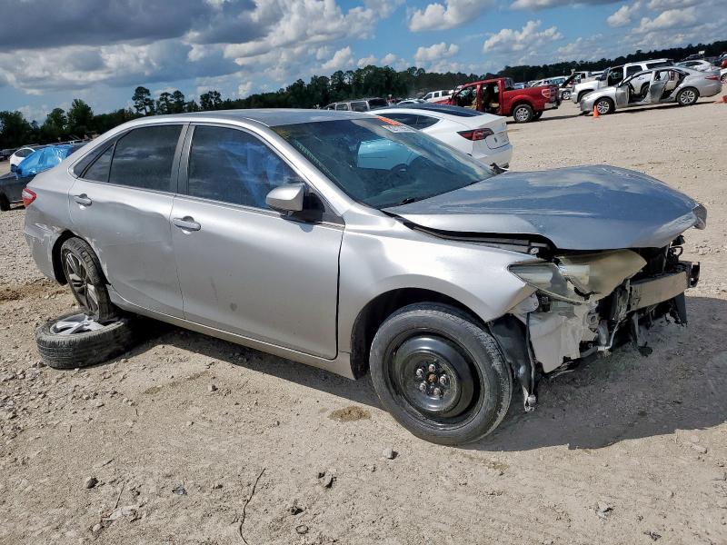 4T1BF1FK2GU614522 - 2016 TOYOTA CAMRY LE SILVER photo 4